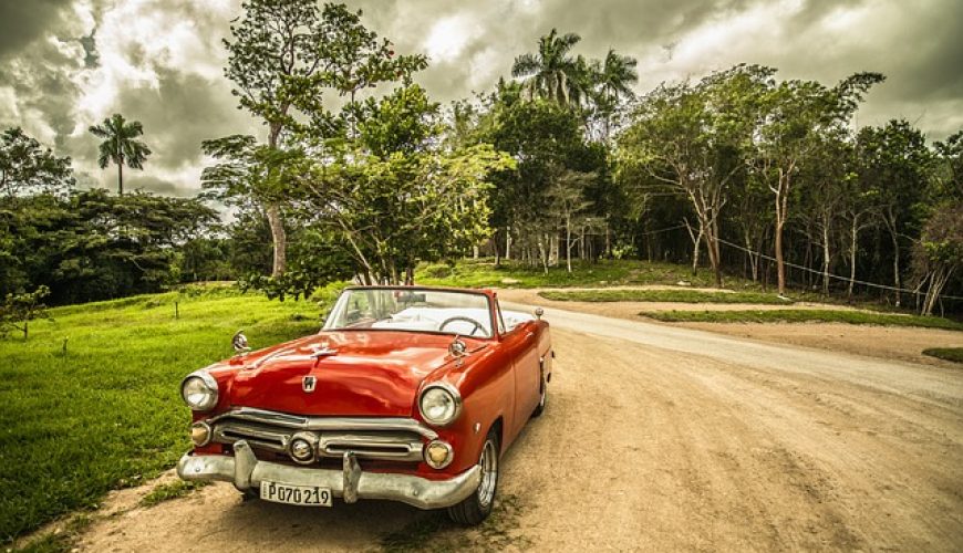 Enjoy 10 romantic experiences to travel to Cuba as a couple